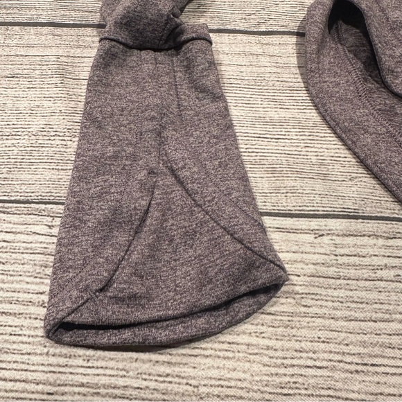 Athleta long sleeve top size XS *read* - Picture 8 of 13